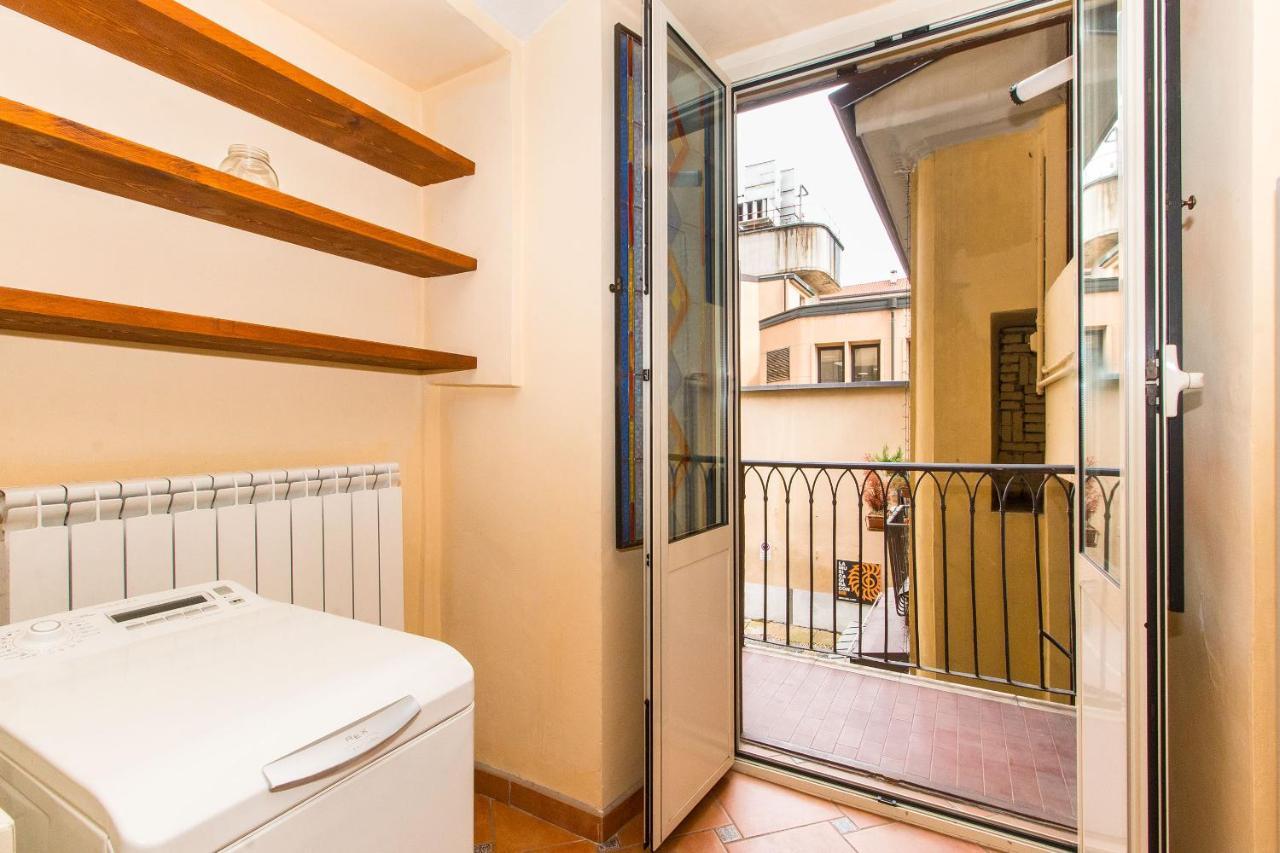 Porta Nuova Central Flat With Balcony Turin Exteriör bild