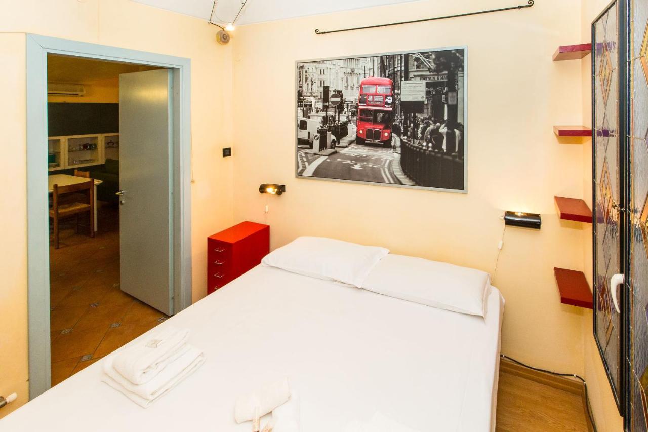 Porta Nuova Central Flat With Balcony Turin Exteriör bild